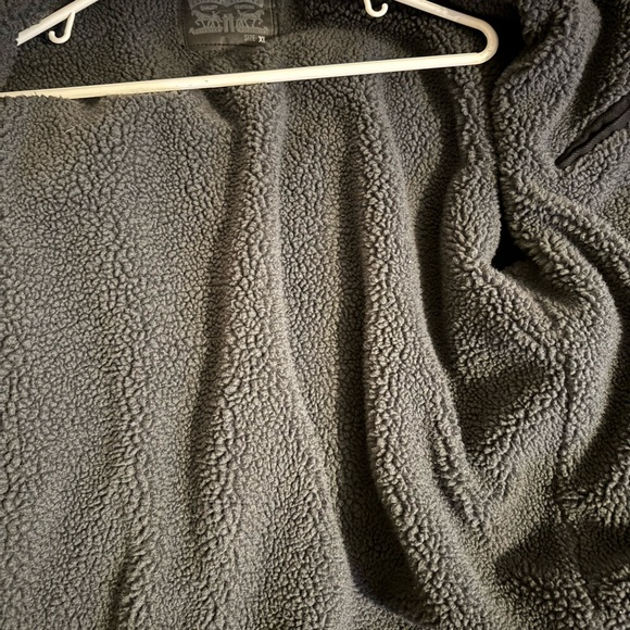 Levi Strauss winter jacket.Worn a handful of times,excellent cond. size juniorXL - Picture 6 of 7